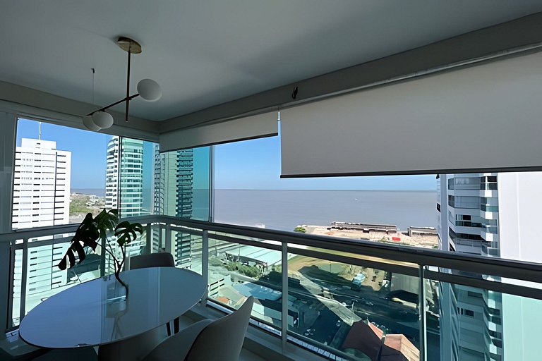 Confort y vista deslumbrante a la bahía
