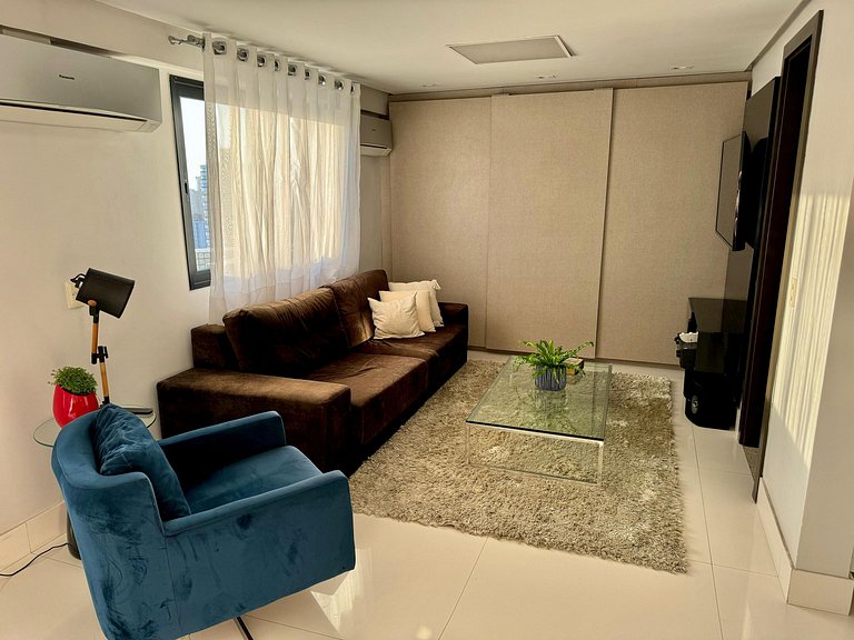 Elegant duplex with view & breakfast