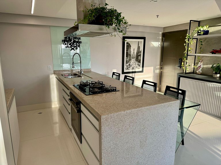 Dúplex elegante con vista y desayuno