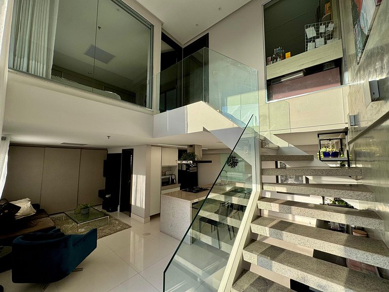 Elegant duplex with view & breakfast