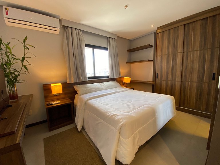 Comfort, view & services in prime location