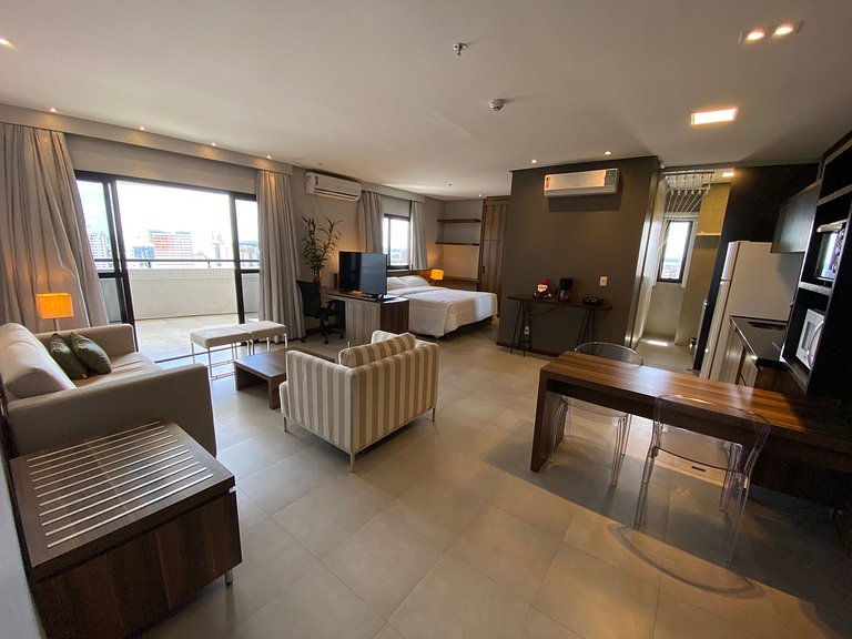 Comfort, view & services in prime location