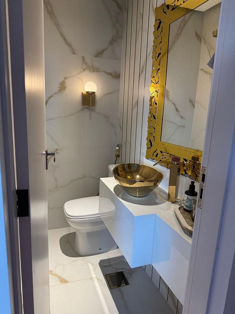 Conforto e vista privilegiada no coração de Belém