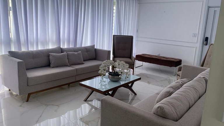 Conforto e vista privilegiada no coração de Belém
