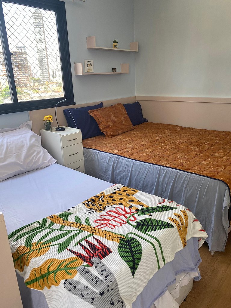 Spacious & versatile apt in central Belém