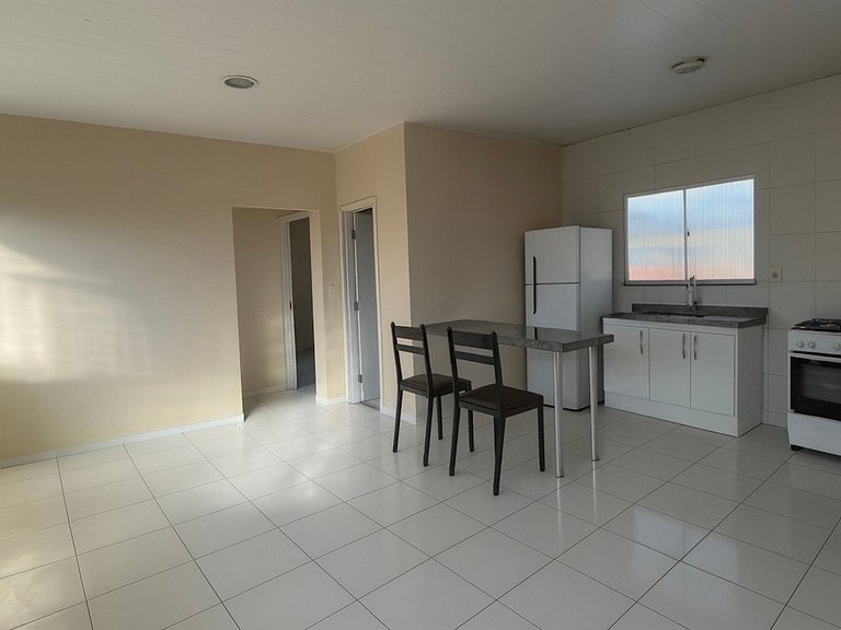 Casa com 3 quartos e área externa ventilada