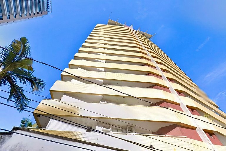 3BR w/ ensuite & amenities, top location
