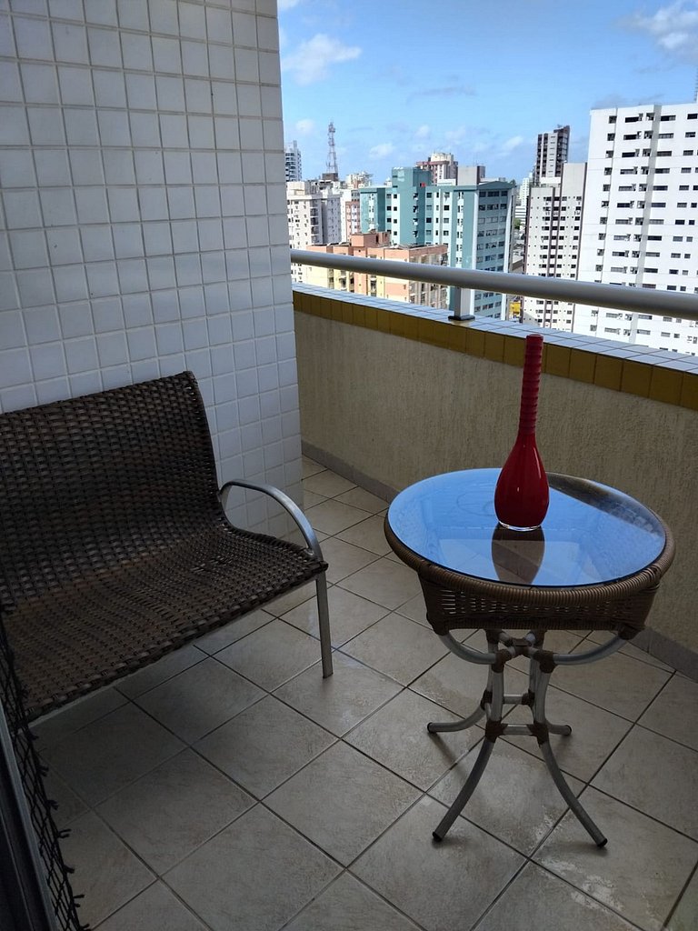 3BR w/ ensuite & amenities, top location