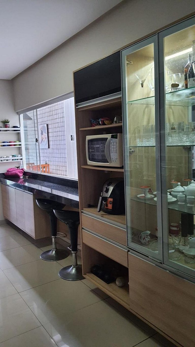 Conforto e lazer em condomínio fechado