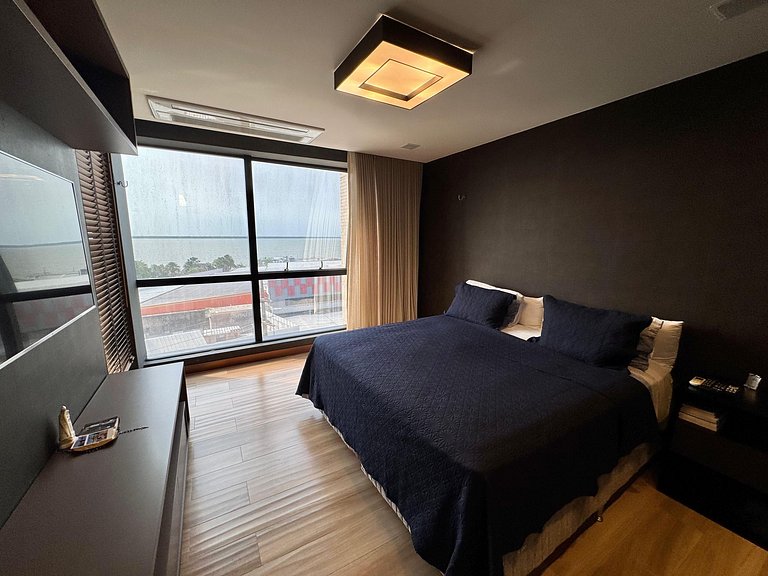 Exclusividade e conforto com vista para o rio