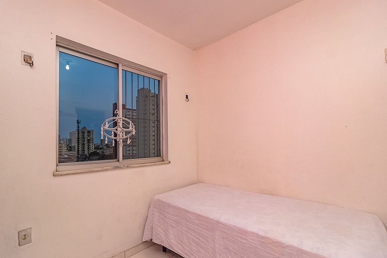 Apartamento ventilado e acolhedor