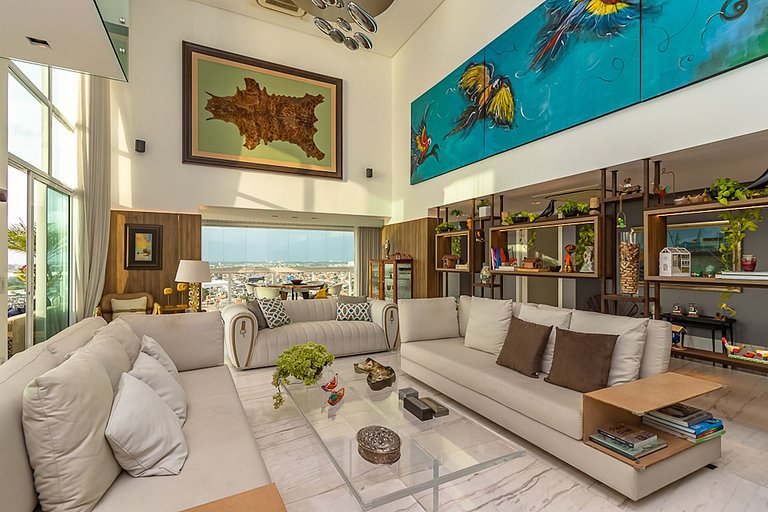 Vista para a baía em 560m² de sofisticação