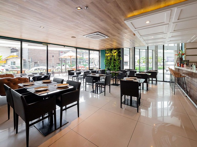 Studio with Balcony and city view